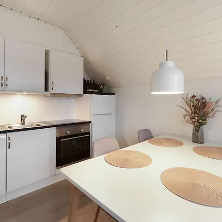 בית נופש Cozy In Romo With Access To Public Pool Sønderby